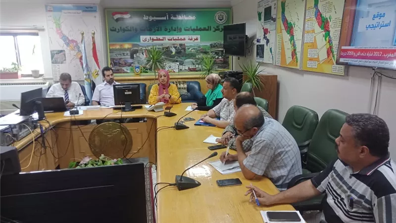 أسيوط تنظم ورشة تعريفية بكيفية العمل في مشروعات الخطة الاستثمارية