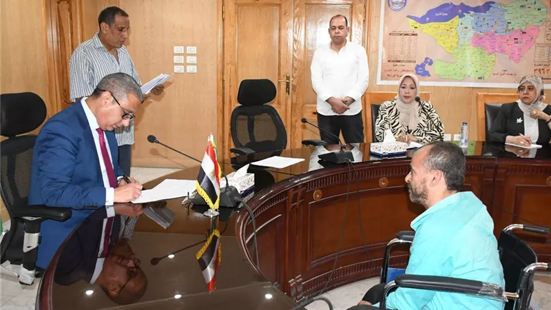الفيوم .. تنفيذ مشروعات للشباب و مساعدات للأولى بالرعاية