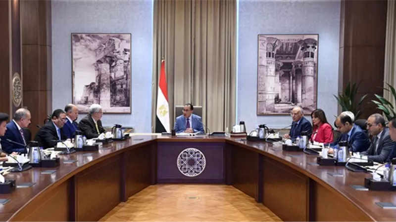 رئيس الوزراء يتابع مقترحات تطوير منطقة جنوب القاهرة التاريخية