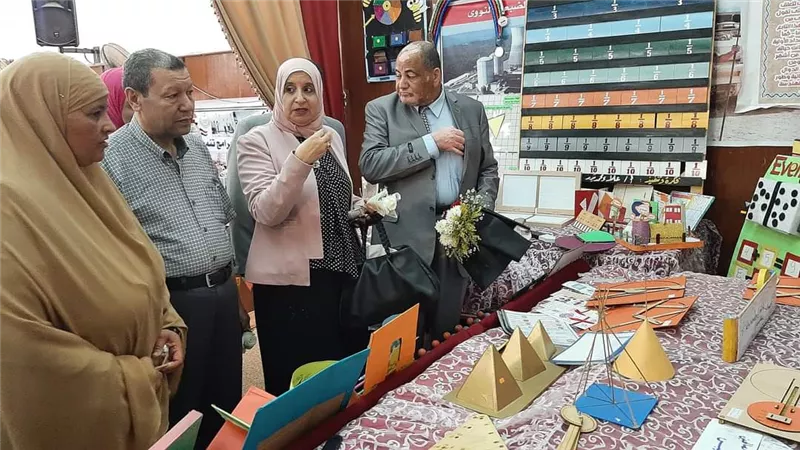 تعليم دميـاط يختتم النشاط الصيفي للرياضيات..صور