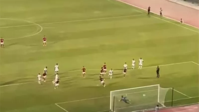 الأهلي يهزم طلائع الجيش وديا استعدادا للسوبر الأفريقى