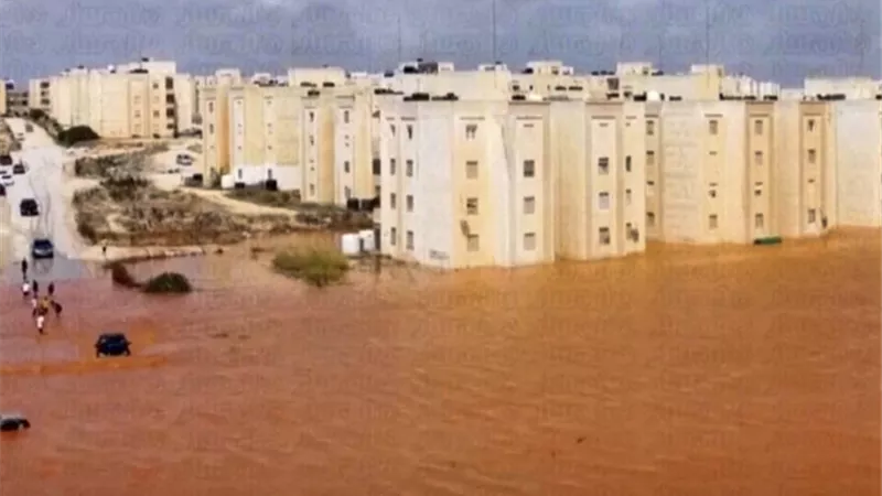 إعصار دانيال.. 2800 قتيل جراء السيول والفيضانات في ليبيا