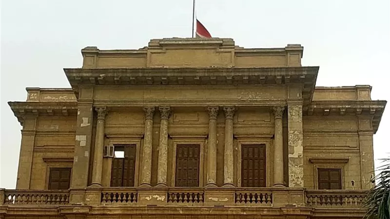 مجلس الشيوخ ينكس أعلامه حدادًا على ضحايا المغرب وليبيا