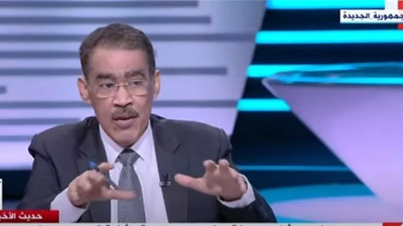 ضياء رشوان: يجب دعم الأحزاب ماديا.. ومستقبل مصر في خطر دون أحزاب
