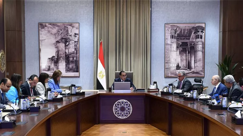 6500 فرصة عمل بمجمع صناعي متكامل لإنتاج مُسطحات الصلب