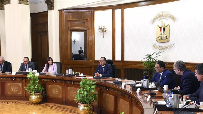 مدبولي يتابع الاستعداد للمرحلةالثانية من المبادرة الرئاسيةحياة كريمة