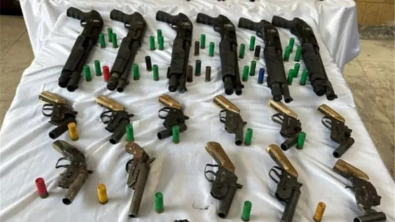 الداخلية تضبط معلمين الكيف والسلاح في أسوان ودمياط وأسيوط