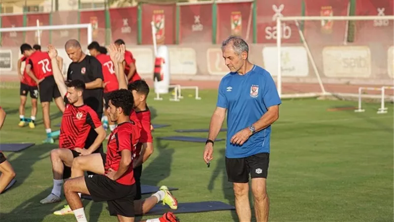 رحيل 3 لاعبين عن الأهلي قبل إنتهاء الميركاتو الصيفي