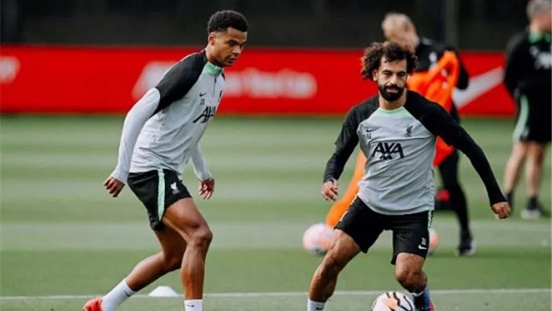 الملك سعيد.. ليفربول يغازل محمد صلاح قبل مواجهة وولفرهامبتون