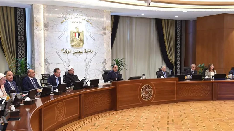 الوزراء يوافق على مشروع قانون بشأن تيسيرات للمصريين بالخارج
