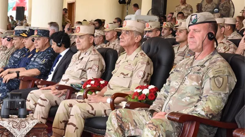 وزير الدفاع يشهد المرحلة الختامية للتدريب المصرى الأمريكى المشترك