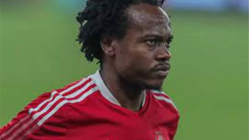 قناة الاهلى تكشف سر استبعاد تاو من مباراة السوبرالإفريقى
