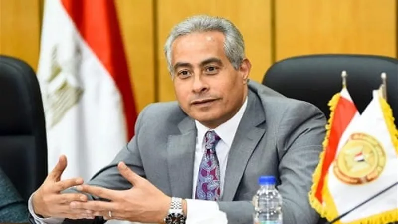 وزارة العمل تنظم ندوة توعوية لأولياء الأمور والعاملين بالمنشآت التعليمية