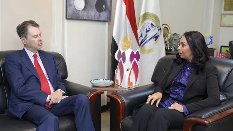 رئيسة القومي للمرأة والسفير الأسباني يبحثان سبل التعاون