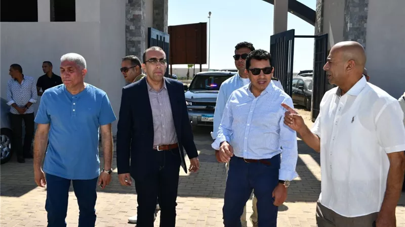 صبحى يتفقد أعمال تطوير المعسكر الدولي للشباب 