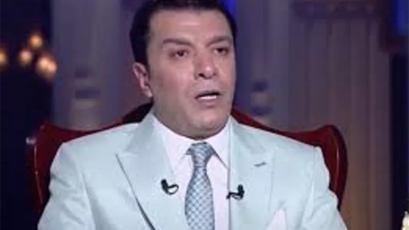 مصطفى كامل يخصص نصف مليون جنيه لشراء حلويات المولد النبوي لـ الموسيقيين