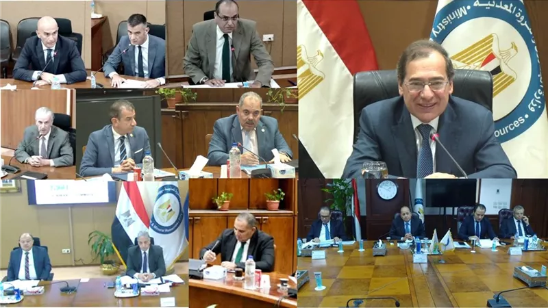 الملا :مصر تتمتع باحتمالات بترولية متميزة وبنية تحتية قوية