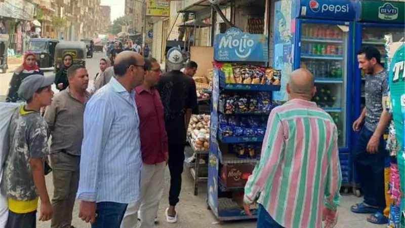 حملات مكثفة لرفع الاشغالات بمراكز المنيا