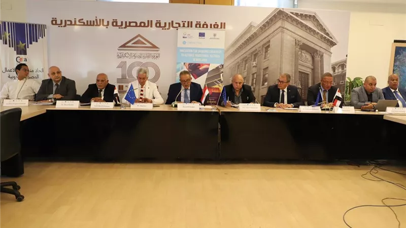 رئيس اتحاد الغرف التجارية تنفيذ أكثر من 100 مشروع تنموي اقتصادي