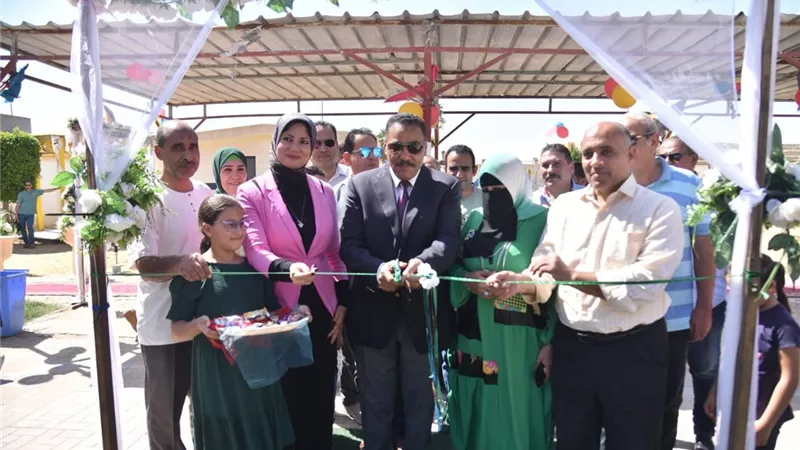 محافظ مطروح يفتتح معرض اهلا مدرستي للمستلزمات المدرسية