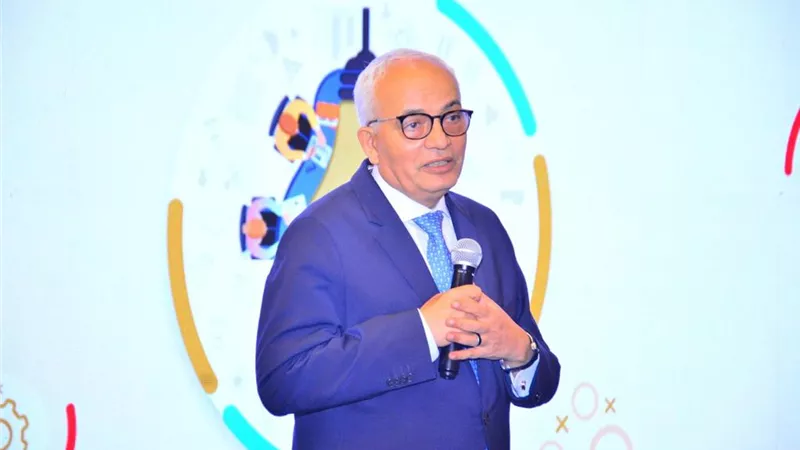 الأنشطة إجبارية وتعدد الامتحانات.. مقترحات الطلاب لتطوير التعليم