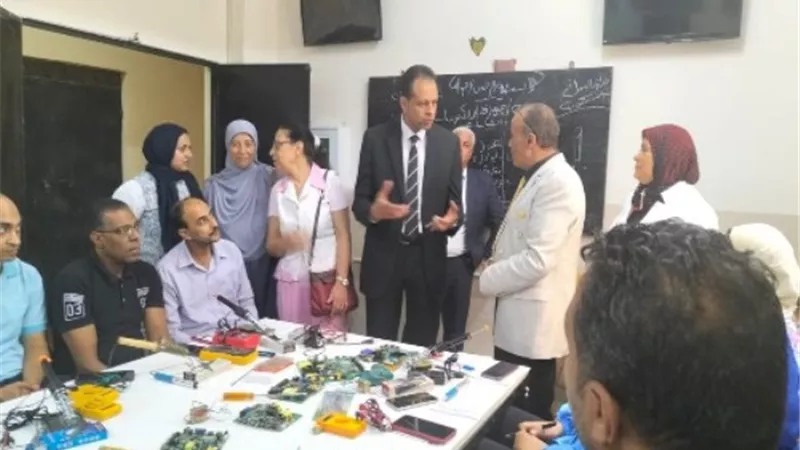 وزارة العمل:برنامج تدريبى على صيانة الإلكترونيات لشباب الأسكندرية