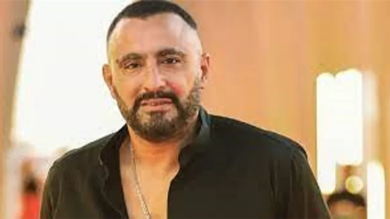 حقيقة اصابة احمد السقا ووقف تصوير 