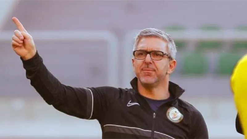 فاسيليو يعلن قائمة البنك الأهلي لمواجهة طلائع الجيش في الدوري