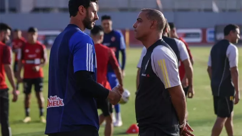 صدام بين لاعبي الأهلي وخالد بيبو بسبب اللائحة