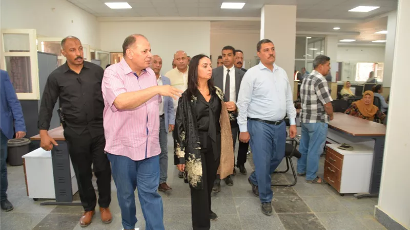 سعد ومايا يتفقدان مجمع خدمات المواطنين بالشامية و
