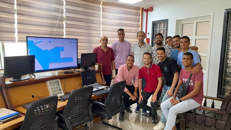 تدريب عملى لطلاب كلية علوم الملاحة ببنى سويف بميناء دمياط البحري