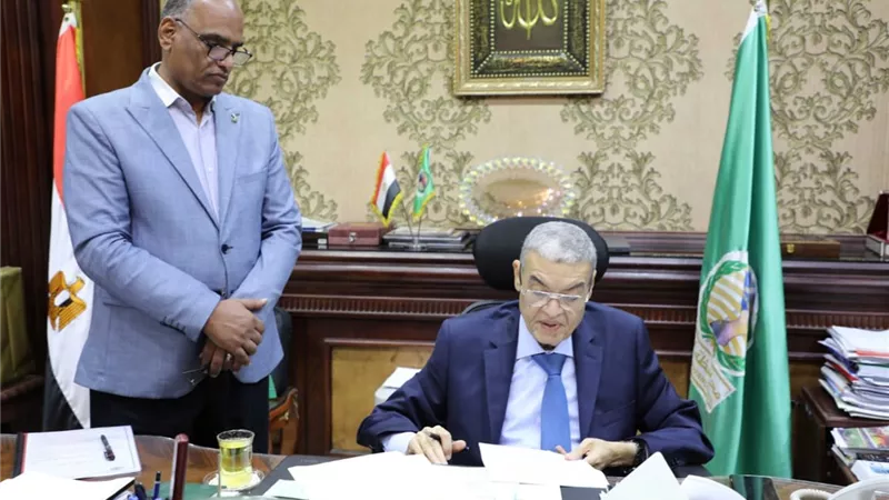 محافظ المنيا يعلن دخول 23 مدرسة جديدة للخدمة