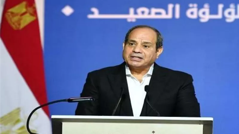 نقابة البنوك تدعو الرئيس السيسي للترشح لفترة رئاسية جديدة