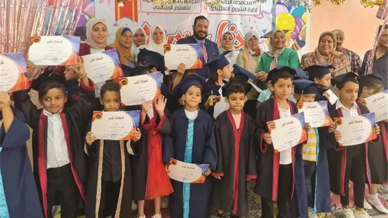 قيادات تعليم الشروق تعلن أسماء المكرمين بحفل مدرسة رفاعة الطهطاوى