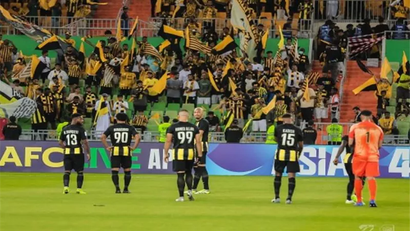 الاتحاد السعودى يكتسح أجمك الأوزبكى فى دورى أبطال اسيا - فيديو