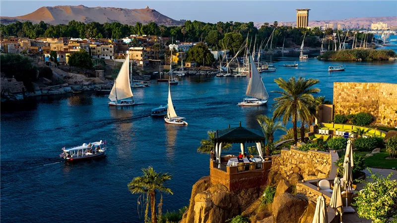 البحوث الفلكية تعلن: الخريف يبدأ رسميًا السبت المقبل ويستمر 89 يومًا