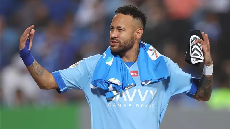 الهلال يتعثر في أول ظهور قاري لنيمار