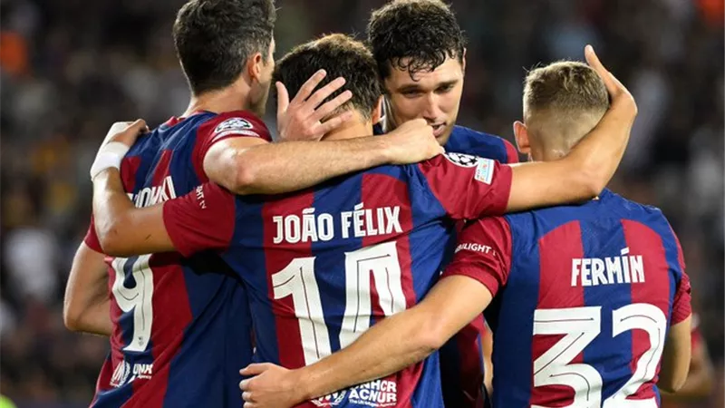 برشلونة يدك شباك ضيفه أنتويرب بخماسية نظيفة .. شاهد ملخص المباراة
