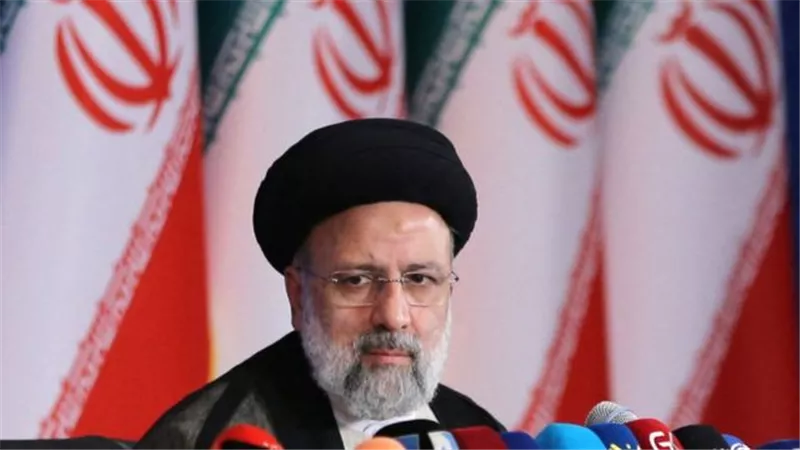 الرئيس الإيراني: مشروع أمركة العالم باء بالفشل