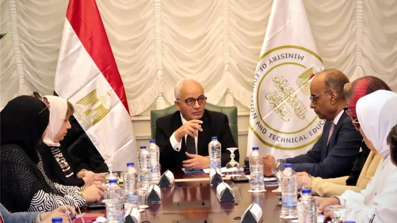 وزير التعليم: لن يُسمح بتشغيل مدرسة لم تنته من اعمال الصيانة