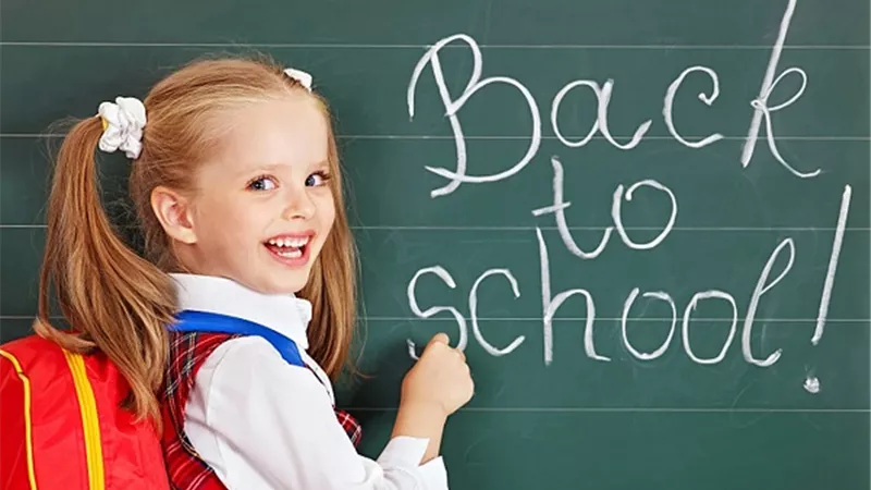 كيف تهيئ الأسرة أبناءها للعودة إلى الدراسة ؟ الخبراء يجيبون