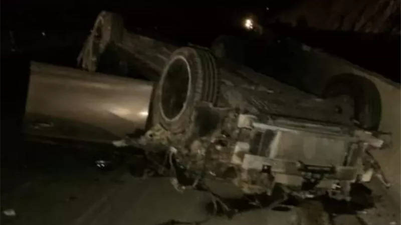 مصرع ٢ وإصابة آخرين في تصادم ملاكي مع نقل بطريق الجلالة الزعفرانة