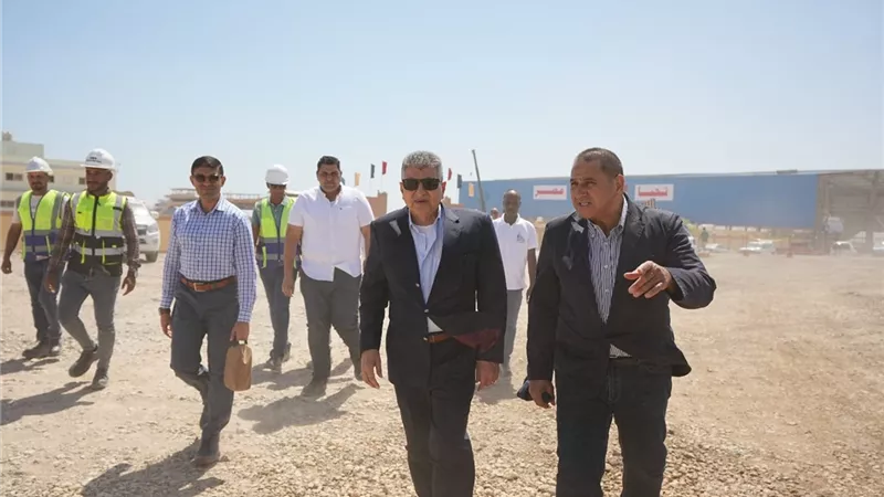 الفريق أسامة ربيع:الانتهاء من بناء ٢٥ مركب صيد و ٥٠ قارب