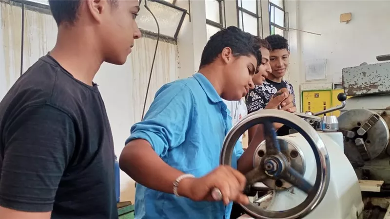 وزارة العمل: تدريب على 3 مهن بالمجان لشباب الوادي الجديد