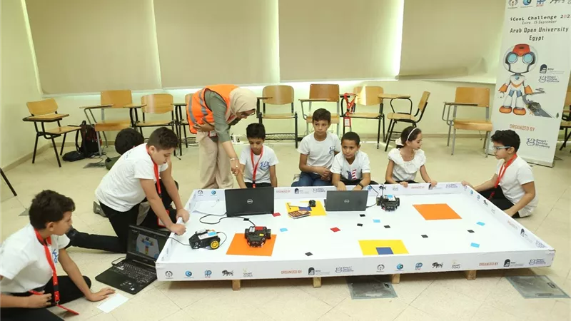 الجامعة العربية المفتوحة تستضيف مسابقة دولية لبرمجة الروبوت