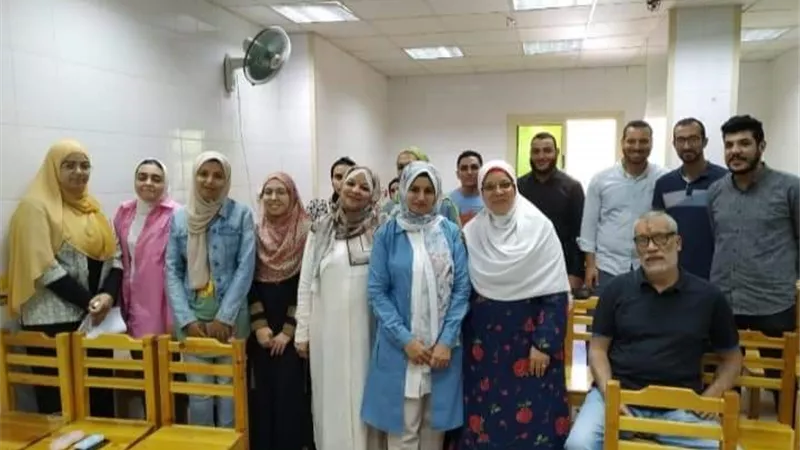 ختام تدريب مكافحة العدوى بفرع التأمين الصحي ببنى سويف
