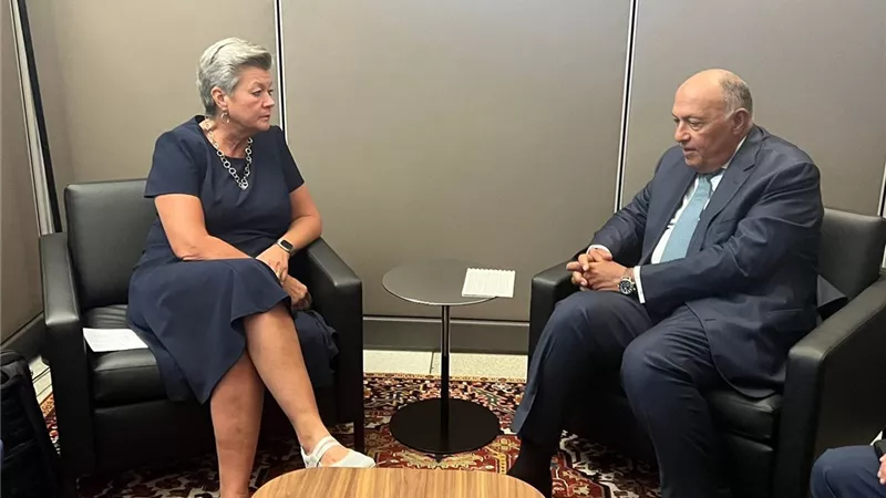 سامح شكري يلتقى بالمفوضة الأوروبية للشئون الداخلية والهجرة
