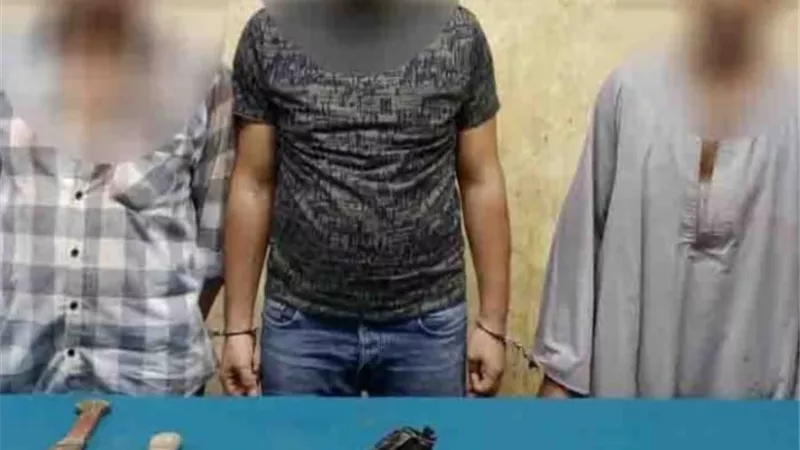 ضبط عنصرين يصنعان أقراص الكبتاجون المخدرة بالقاهرة