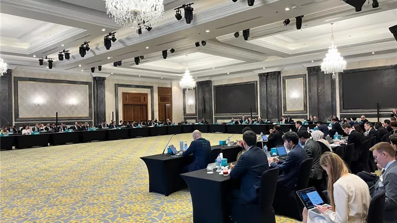 لأول مرة.مجلس إدارة البنك الآسيوي العالمي يجتمع بالعاصمة الإدارية