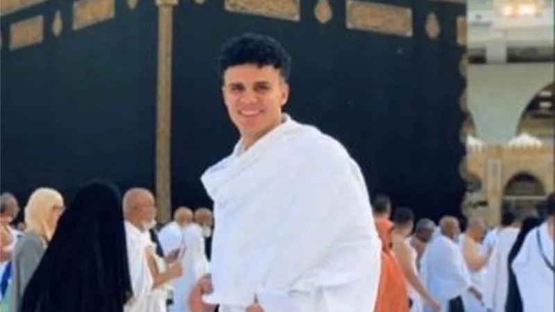 وفاة أحد أعضاء مسرحية 